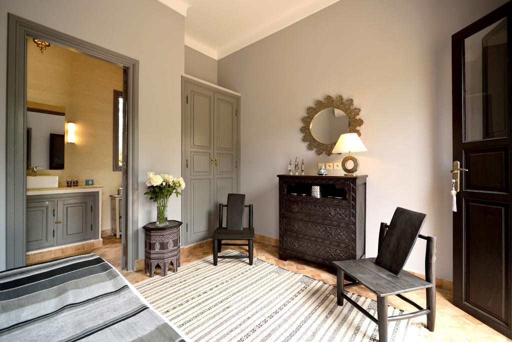 Villa Dinari Douar Caïd Layadi 外观 照片