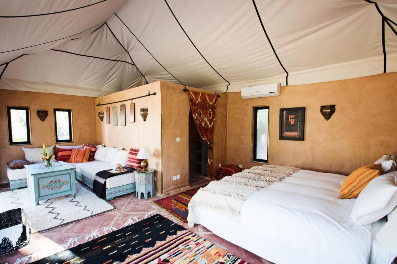 Villa Dinari Douar Caïd Layadi 外观 照片